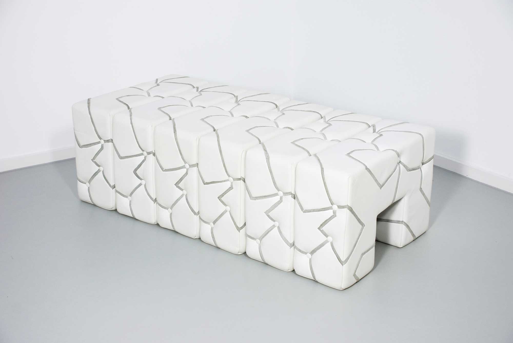 la-linea_sofa_merel-karhof